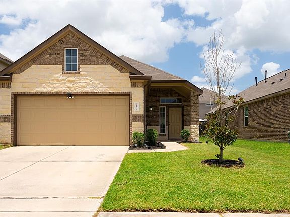 2nd image of 24806 Pavarotti Pl
