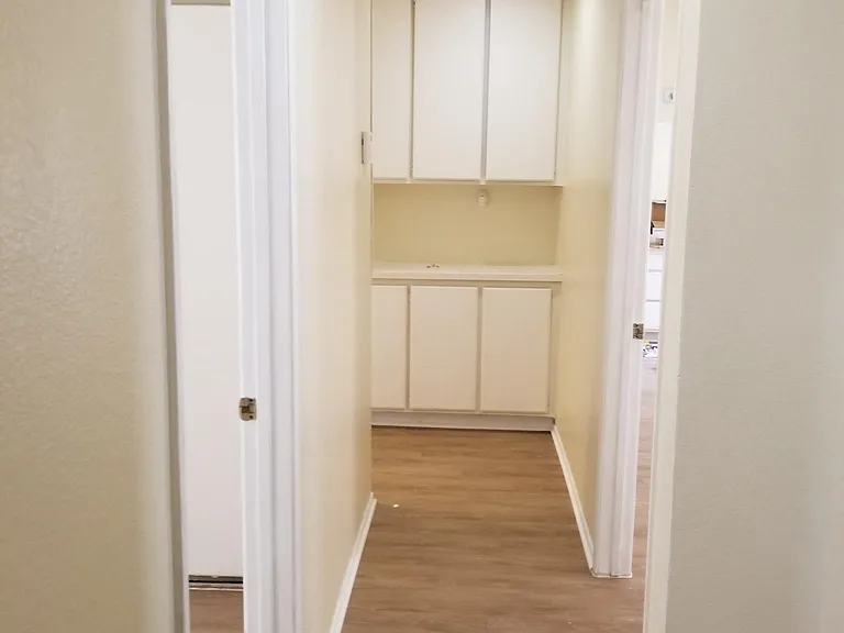 Hall & Linen Closet