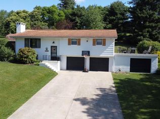 46827 Almar Cir, Saint Clairsville, OH 43950