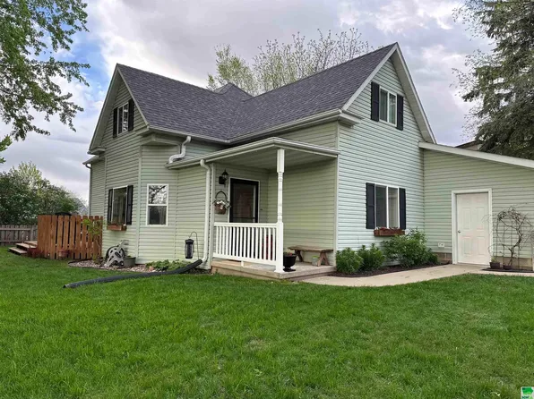 801 Dakota St, Akron, IA 51001