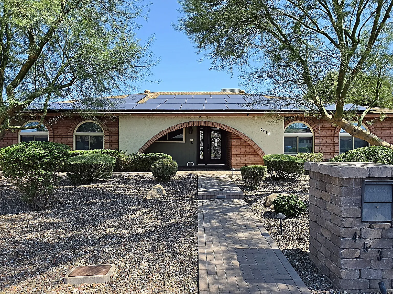 3 bed, 1938 sqft, $2,950 — Photo 4