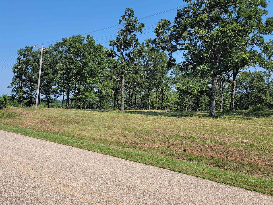 1st image of 3062 Buford Cutoff