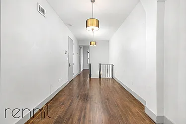 Rented by Rennit Inc.