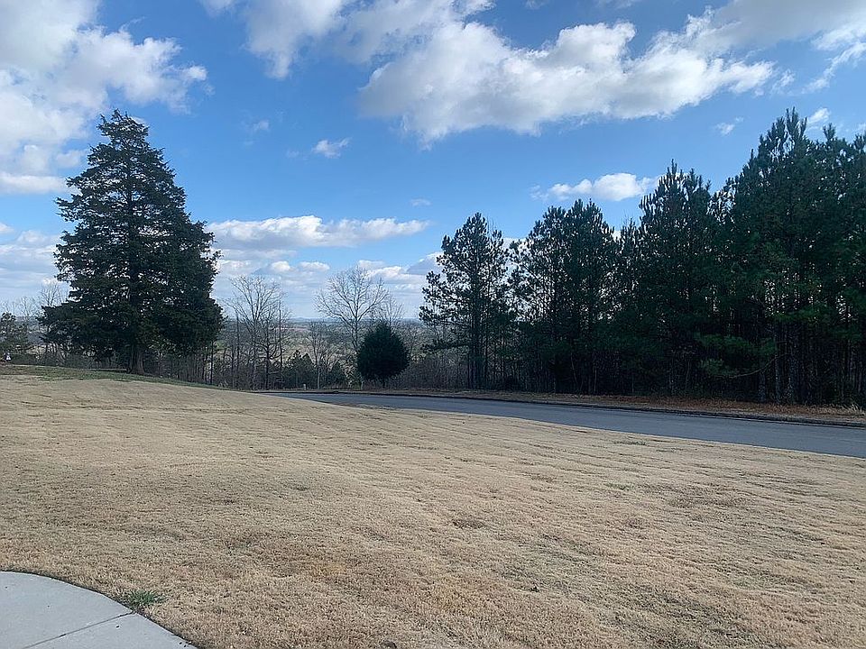 2nd image of 278 Cherokee Estates Dr