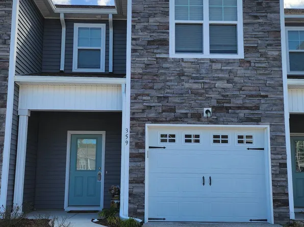 359 S Stingray Lane, Sneads Ferry, NC 28460