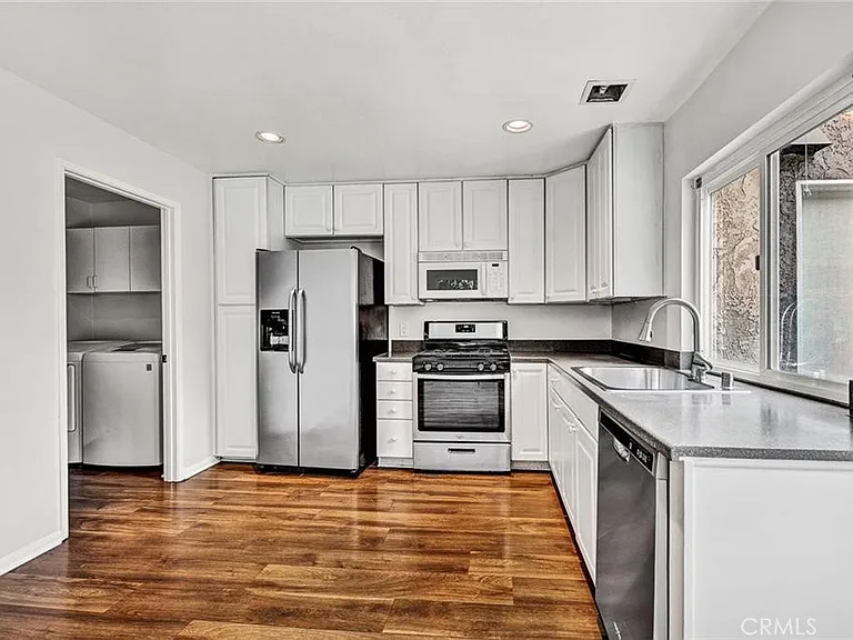 43 Alderwood #69 — Photo 14