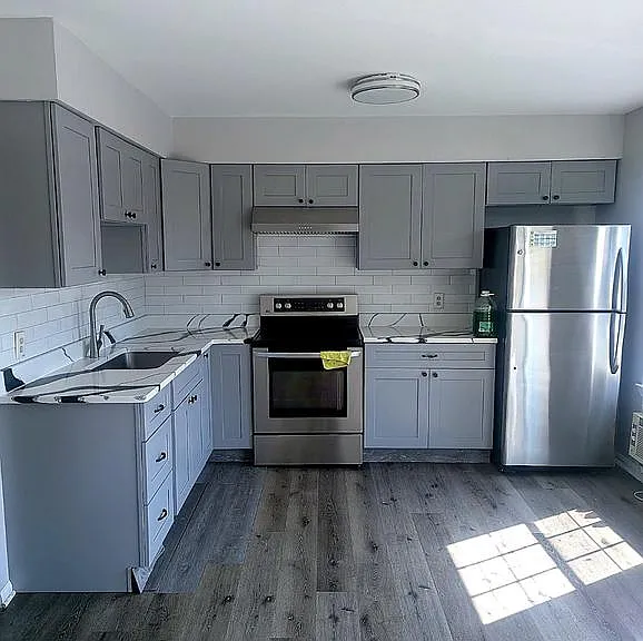 2825 Rhonda Ln — Photo 4