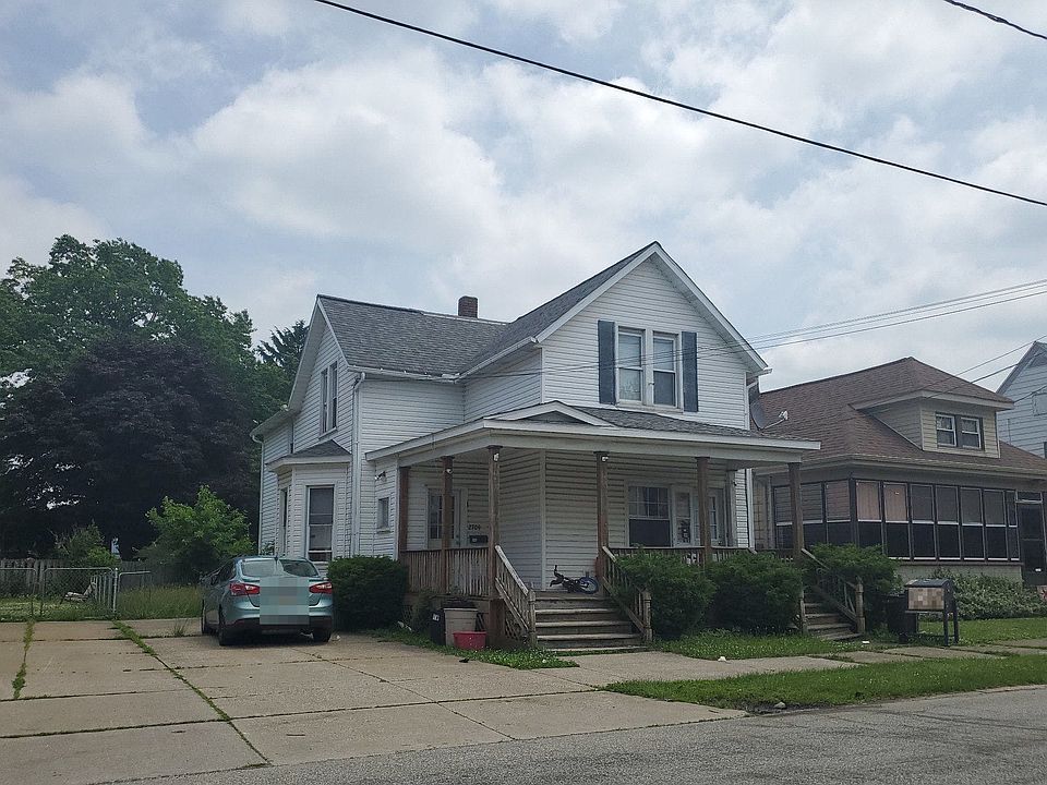 2nd image of 2709 Raspberry St