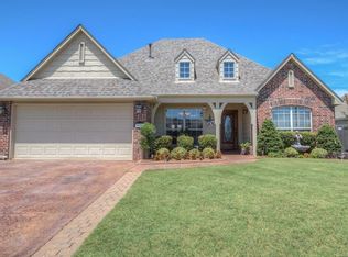 20665 E 46th St S, Broken Arrow, OK 74014