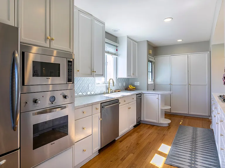 8005 Gonzaga Ave — Photo 14