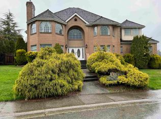 14527 30th Ave, Surrey, BC V4P 1P9