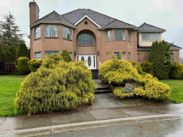 14527 30th Ave, Surrey, BC V4P 1P9