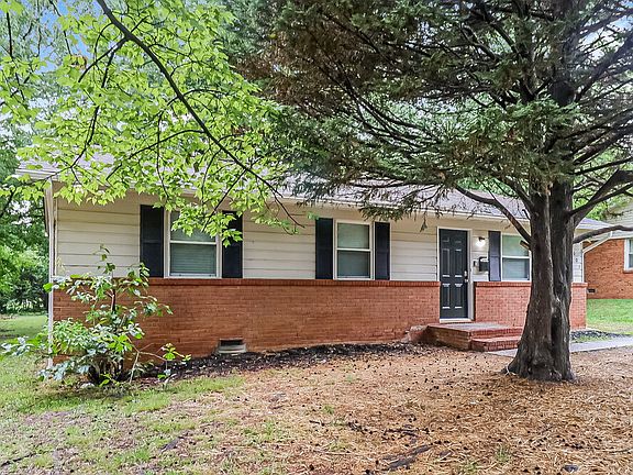 3rd image of 601 Kentbrook Dr