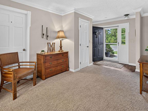 4th image of 416 N Couny Rd #25