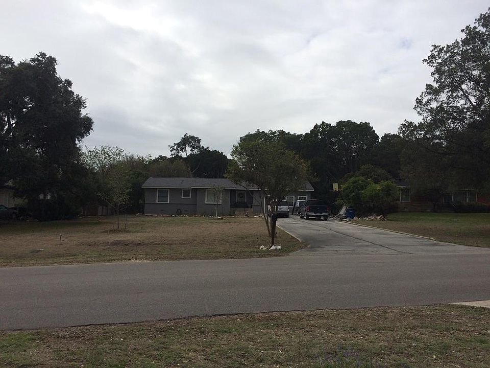 1st image of 763 Laurel Ln