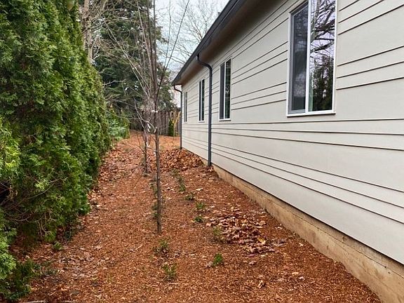 2nd image of 2741 SE 118th Ave #9364474