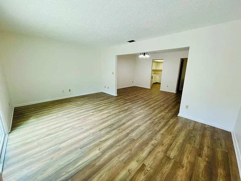 112 Tomoka Meadows Blvd — Photo 19