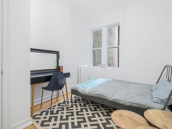 4th image of 3 Mac Donough St #L1
