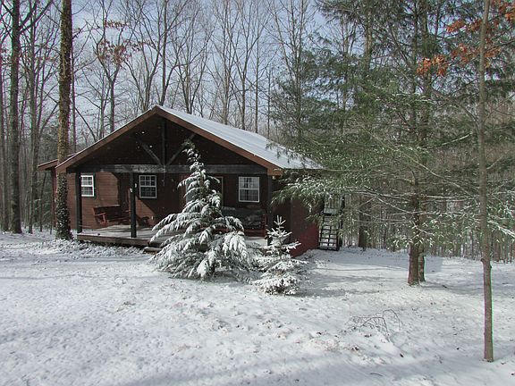 4th image of 370 Spruce Creek Dr