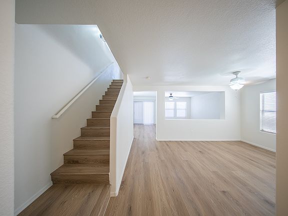 3rd image of 21160 E Avenida Del Valle