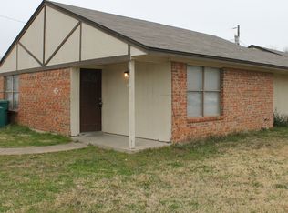 1129-1131 Suburban St #1129, Cedar Hill, TX 75104