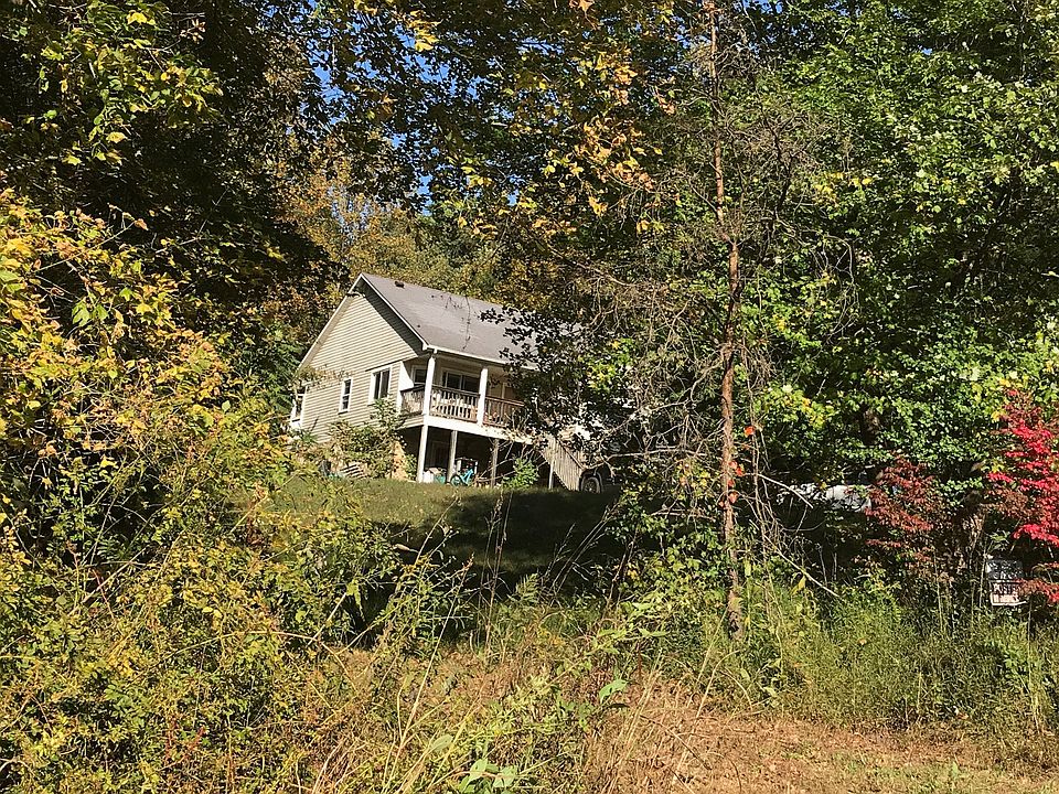 1st image of 301 Little Mountain Dr