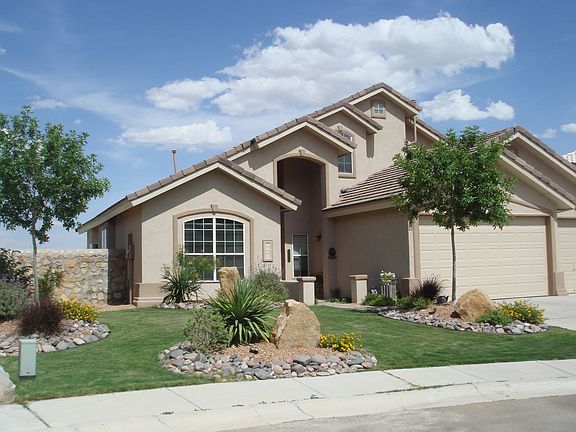 Desert Grass Landscaping