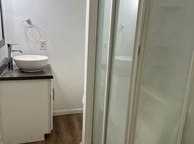 Walnut Court Apartments