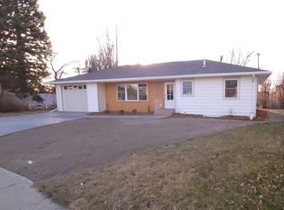 1201 Hillcourt, Williston, ND 58801