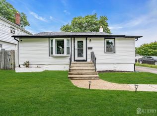 36 Landvale Rd, Spotswood, NJ 08884