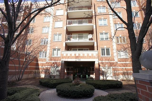 1st image of 5000 Oakton St APT 402