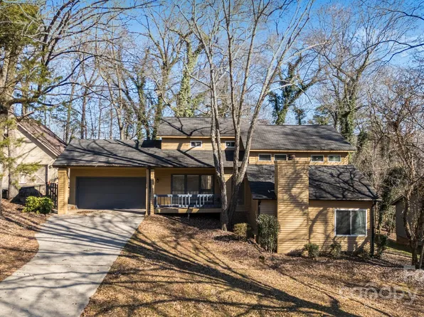 1213 Jules Ct, Charlotte, NC 28226