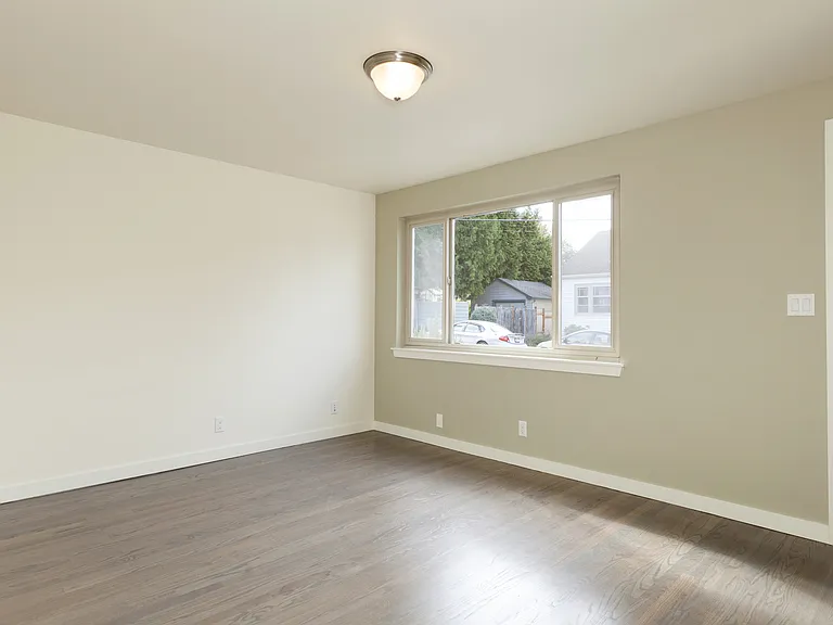 70th Street Apartments - Located in Central Ballard — Photo 15