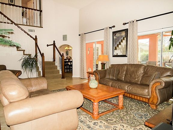 5th image of 40 Woodhollow Ln