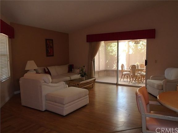 2nd image of 27536 Calle Ladera