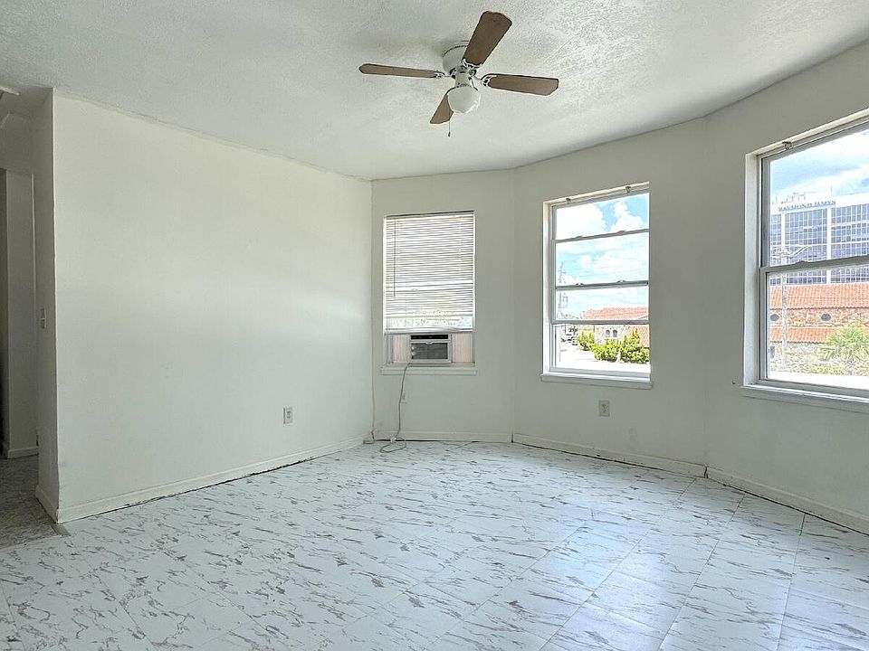 1st image of 419-421 N Wild Olive Ave Unit 5