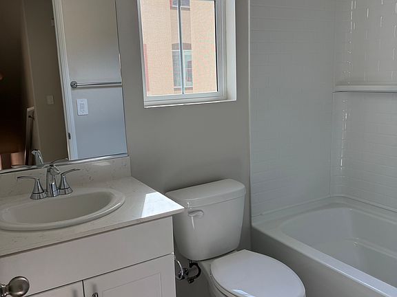 5th image of 4889 Merida Way