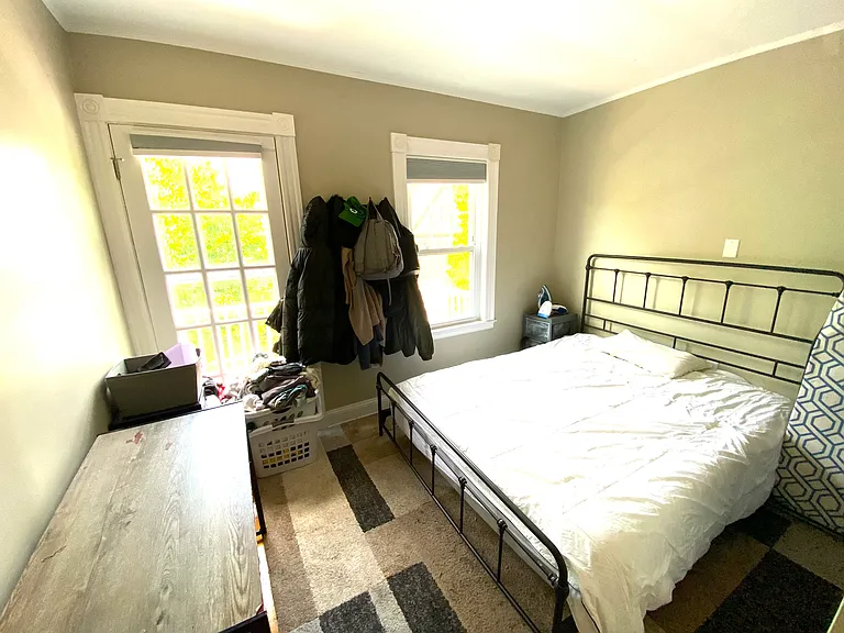 33 Knoll St #2 — Photo 13