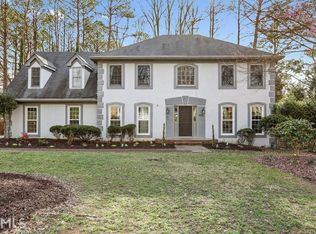 975 Brandon Ridge Dr, Roswell, GA 30075