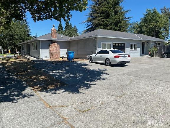 3rd image of 1658 - 1660 Ridley Avenue