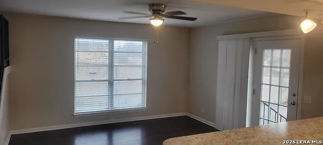 2 bed, 2.0 bath, 1383 sqft, $1,395 — Photo 4