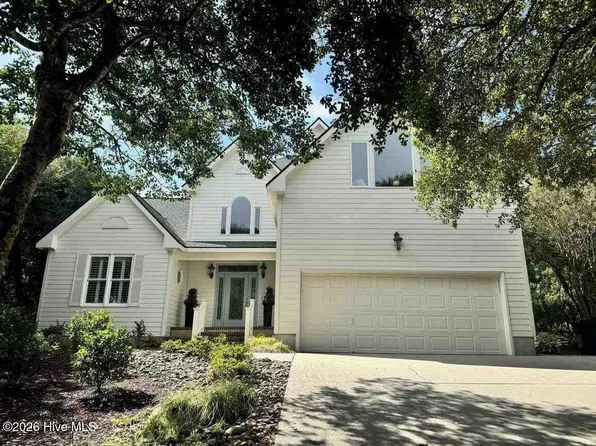 573 Coral Ridge Road, Pine Knoll Shores, NC 28512