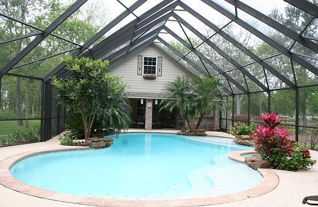 Screened Pool & Patio