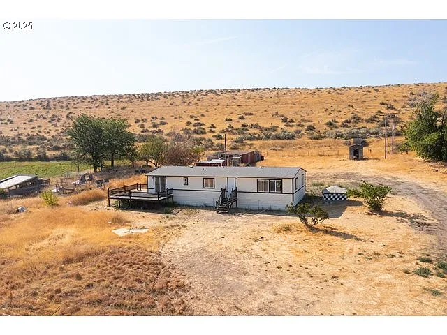 81795 Gibson Ln photo 1