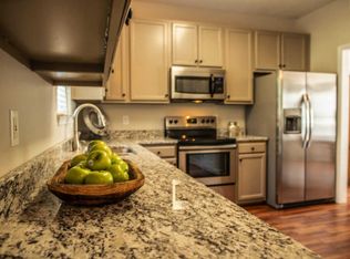 128 Widgeon Dr, Lexington, SC 29072