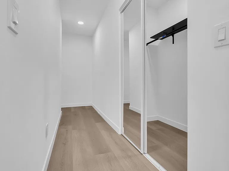 5518 Denker Ave — Photo 12