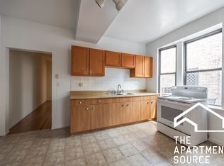 3147 W Medill Ave #3, Chicago, IL 60647