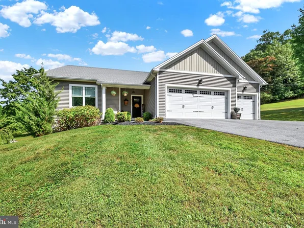 6433 Reynolds Mill Rd, Seven Valleys, PA 17360