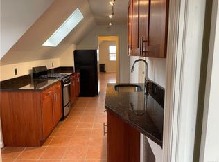 8504 89th St, Woodhaven, NY 11421