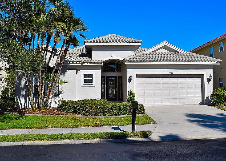 1st image of 2214 Highland Woods Dr